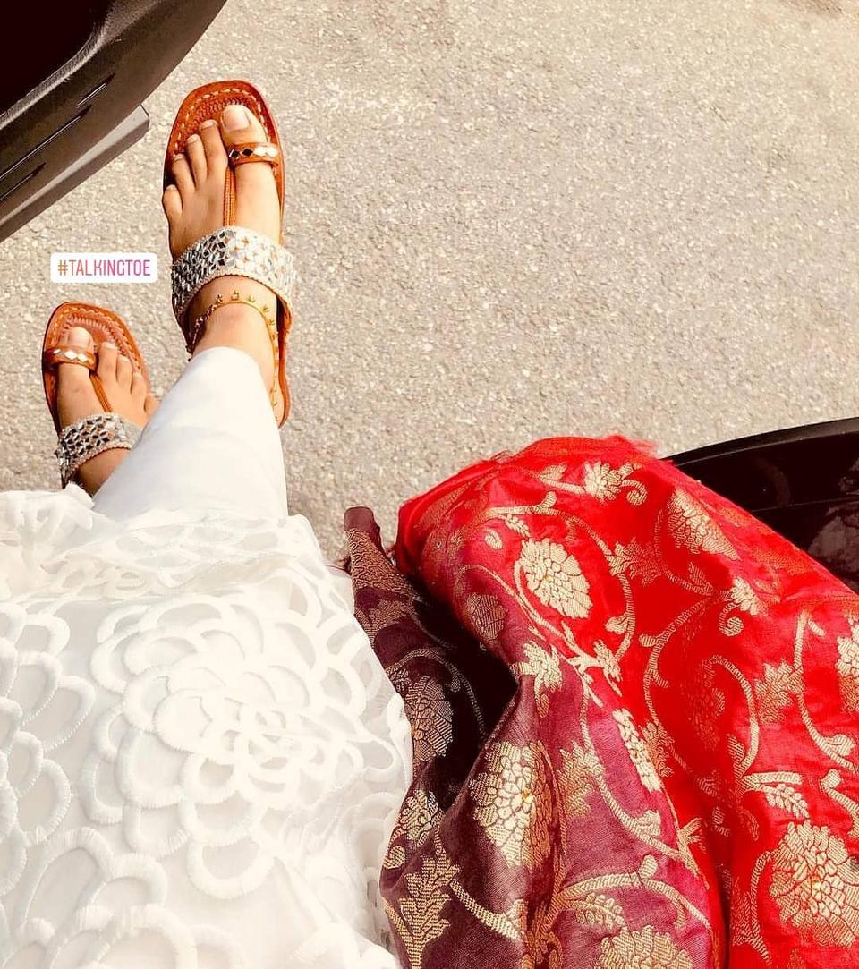 10 Unique Bridal Chappal Designs to Make Your D-day Look Perfect