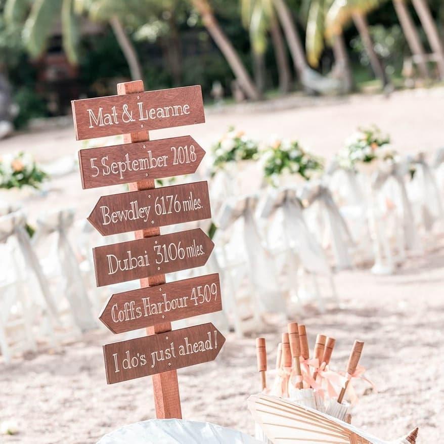 Wedding Name Board Designs That Will Add 5-stars to Your D-day Decor