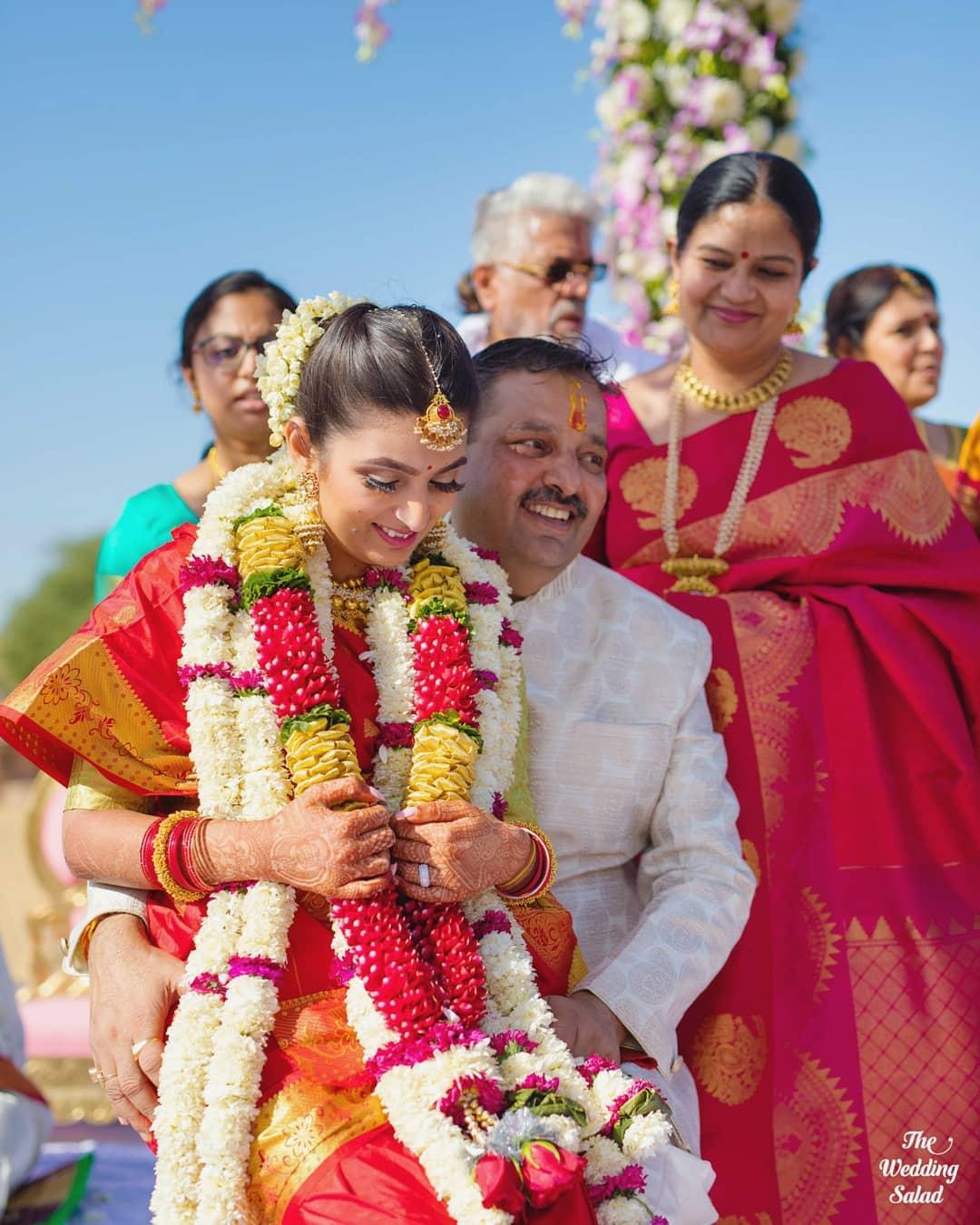 Traditional Tulsi Leaf South Indian Wedding Garland Design - Shaadiwish