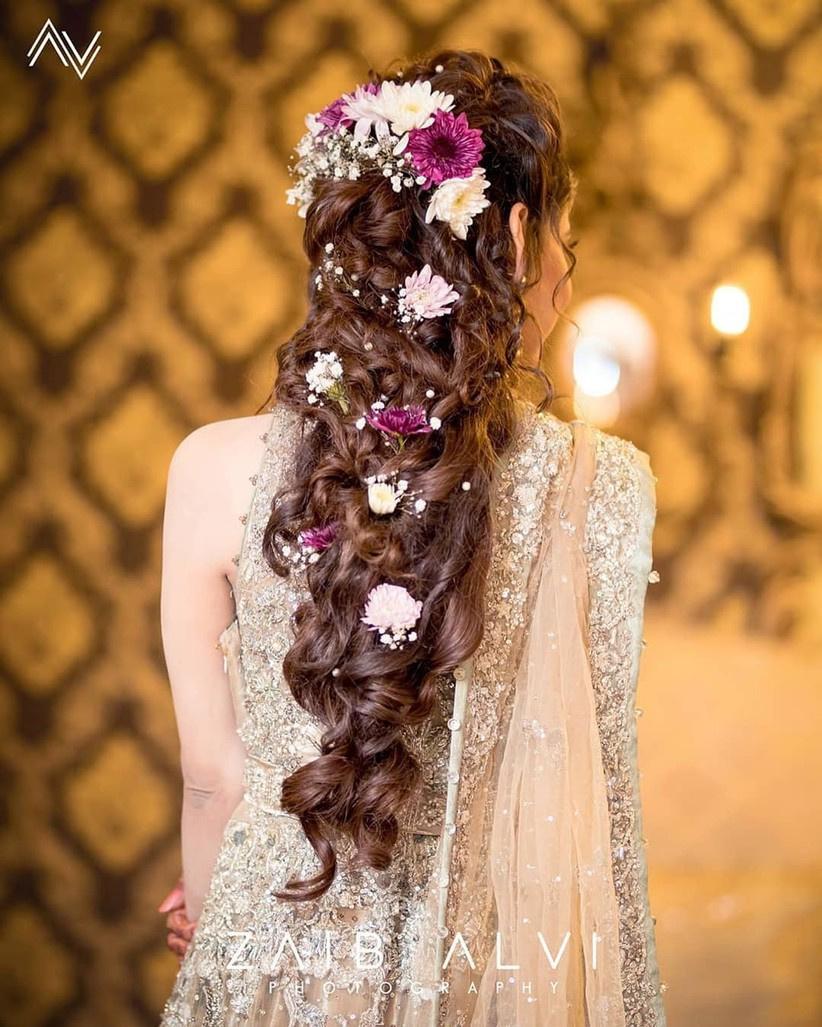 https://www.instagram.com/p/B3fljWYFQOb/?igshid=14ie71esim6mh | Pakistani  wedding hairstyles, Pakistani bridal hairstyles, Pakistani hair