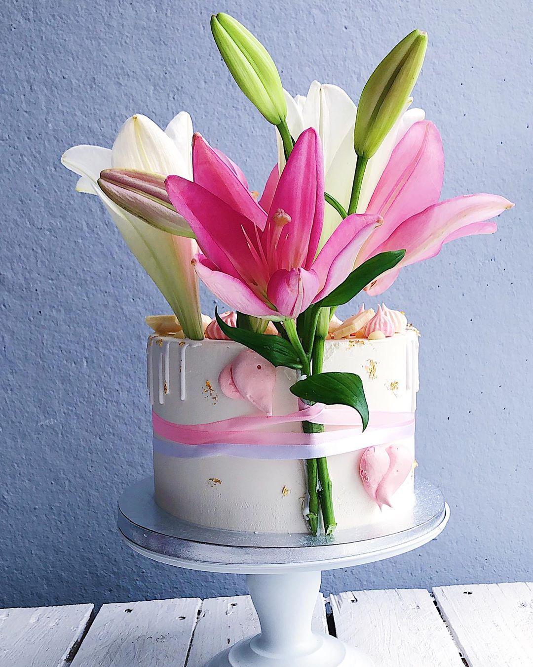 Pin by rebecca on 25 anniversary cake | 25 anniversary cake, 25th wedding  anniversary cakes, Anniversary cake designs