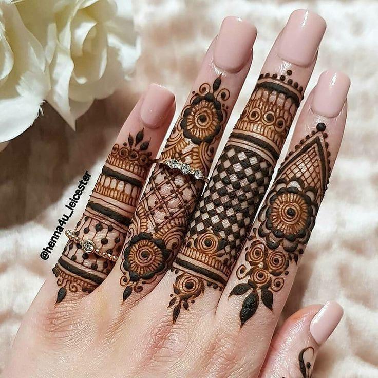 Simple Mehndi Designs For Fingers | Threads