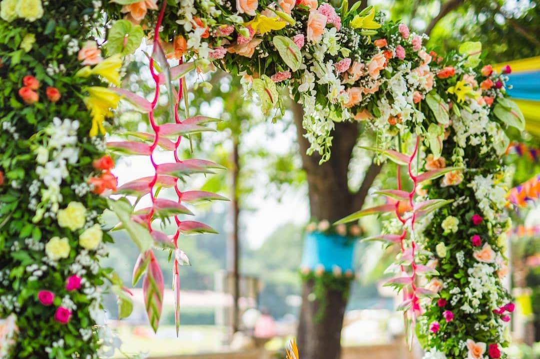 70+ DIY Wedding Decorations With Big-Budget Looks