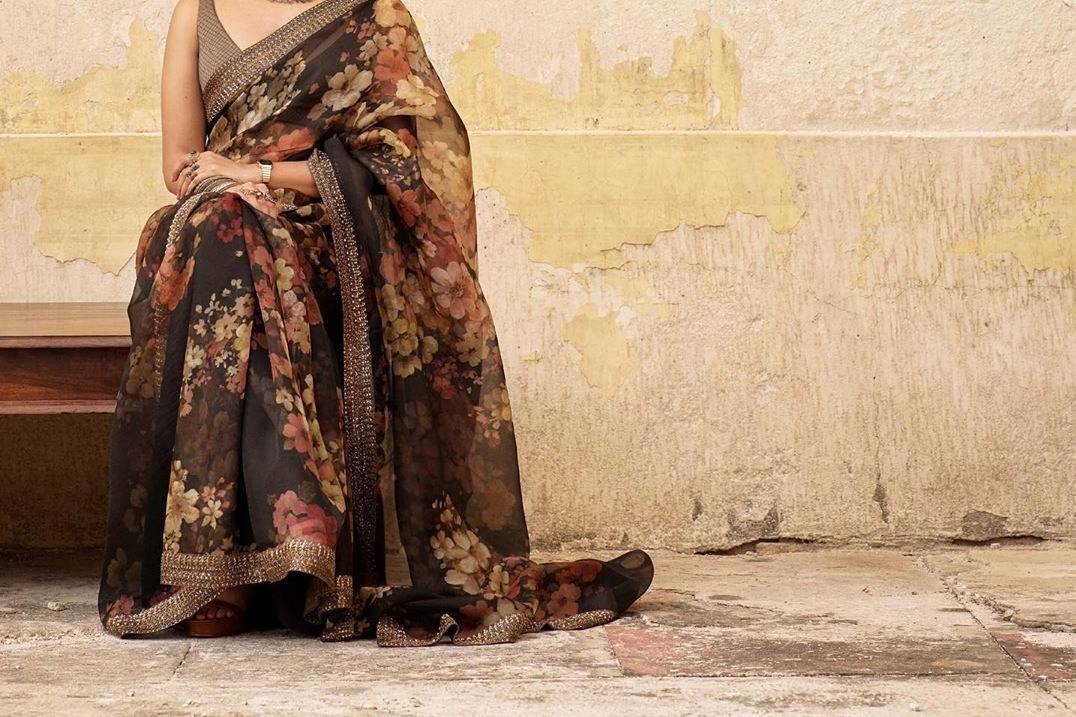 Buy Black & Rust Rajkot Saree with Unstitched Blouse Online - RI.Ritu Kumar  India Store View