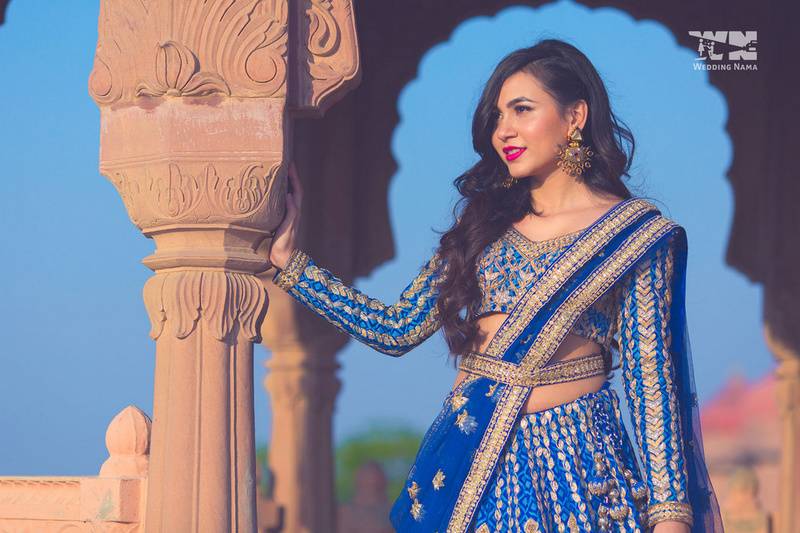 Bridal Lehenga - Pink and Gold Wedding Lehenga with a Waist Belt |  WedMeGood Photo by: Infinite Memories … | Indian bridal wear, Indian  wedding sari, Shimmery dress