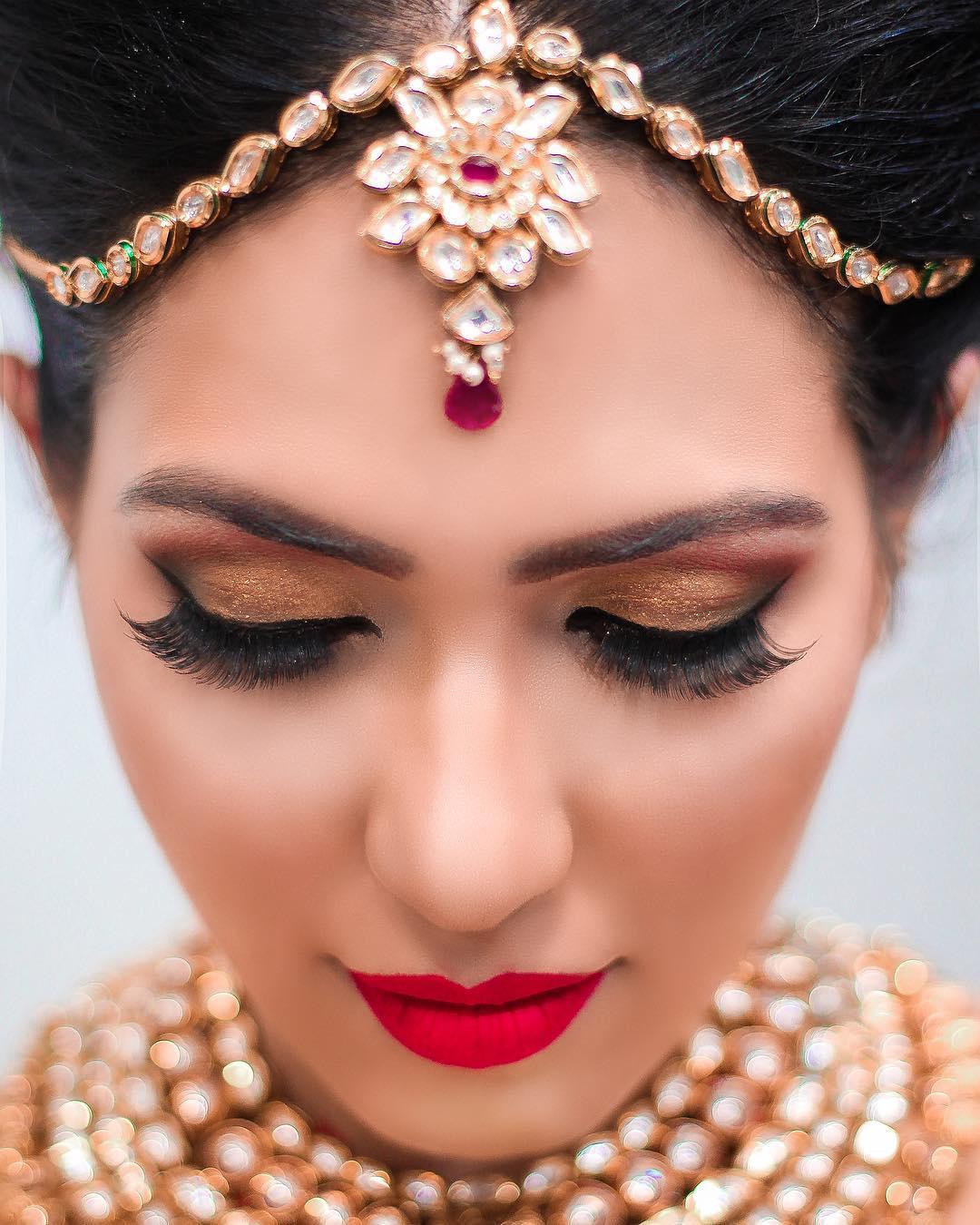 Indian Bridal Makeup 2024 Ideas [Expert Tips + FAQs]