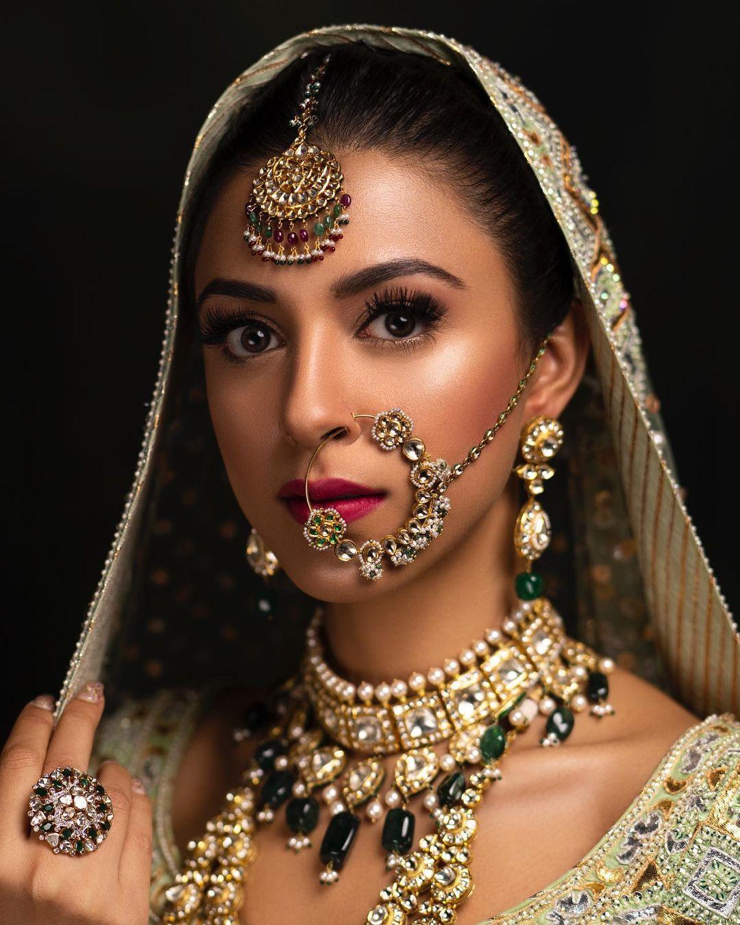 Pin by Deep Ratia on Indian bridal hairstyles | Subtle makeup, Bridal makeup  images, Bridal makeup looks