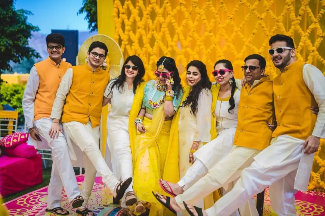 लहंगा या ज्वैलरी ही नहीं, दुल्हन के फुटवियर भी हो खास (See Pics) - latest  and stylish footwear for bride-mobile