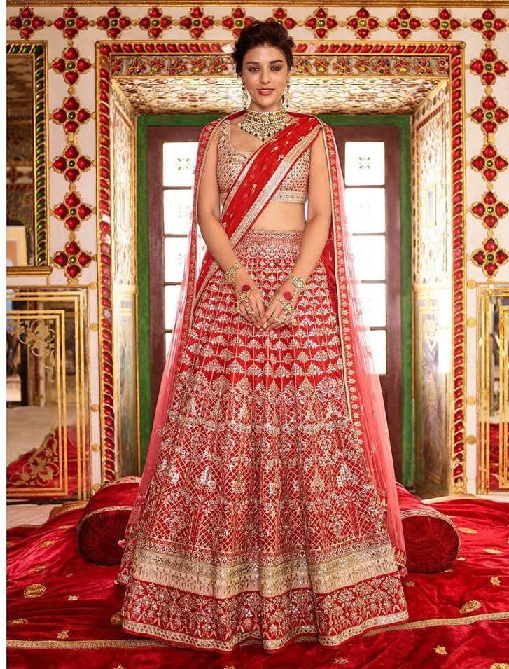 Must-See! 9 Regal Wedding Lehenga Designs With Price to Add A