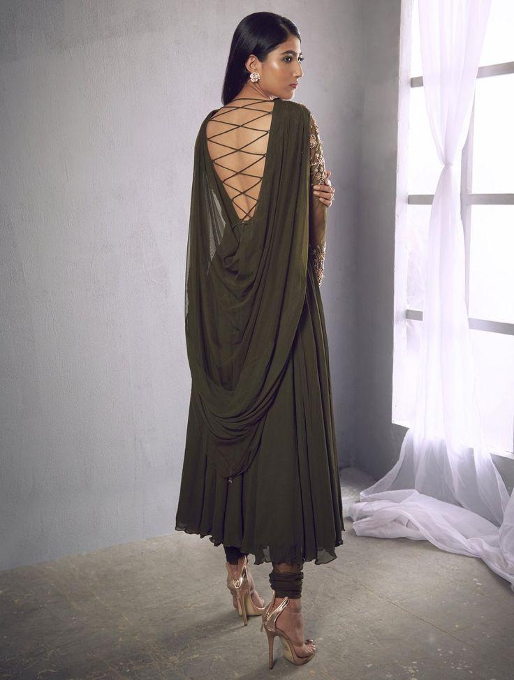Suit Neck Design