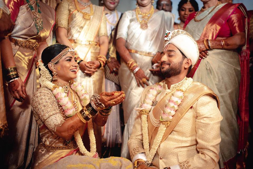 Preserving Memories for a Lifetime: Book the Best Wedding Photographers in Kerala This Season of Love 