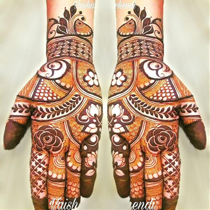 Top 11 Bengali Bridal Mehndi Design Ideas [2022]