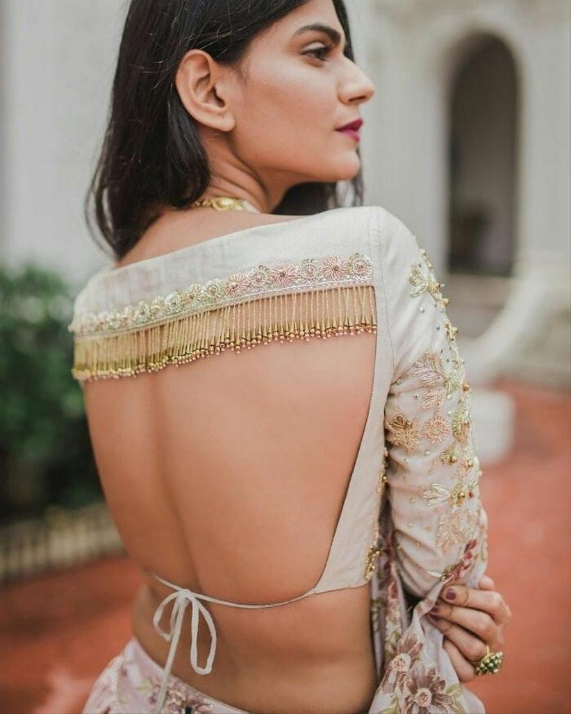 Pretty Lehenga Blouse Designs To Jazz Up Your Bridal Look