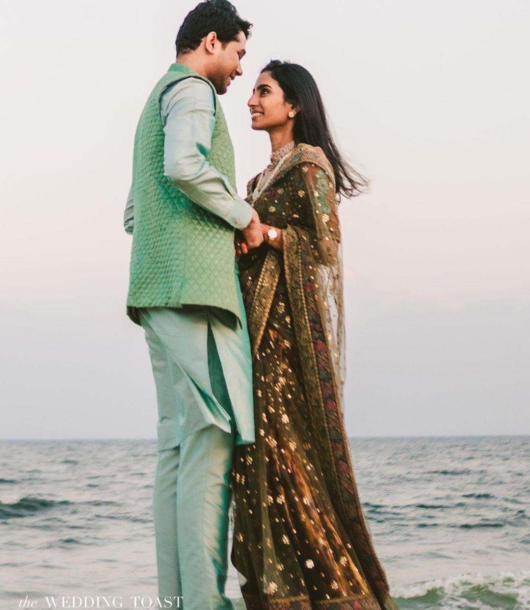 43+ Colour Coordinated Outfit Trends for the Bride & Groom