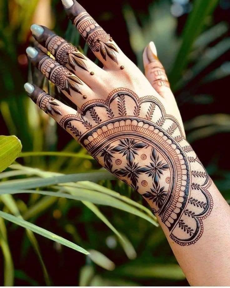 The Latest Trend: Arabic Mehendi Designs For Your Wedding