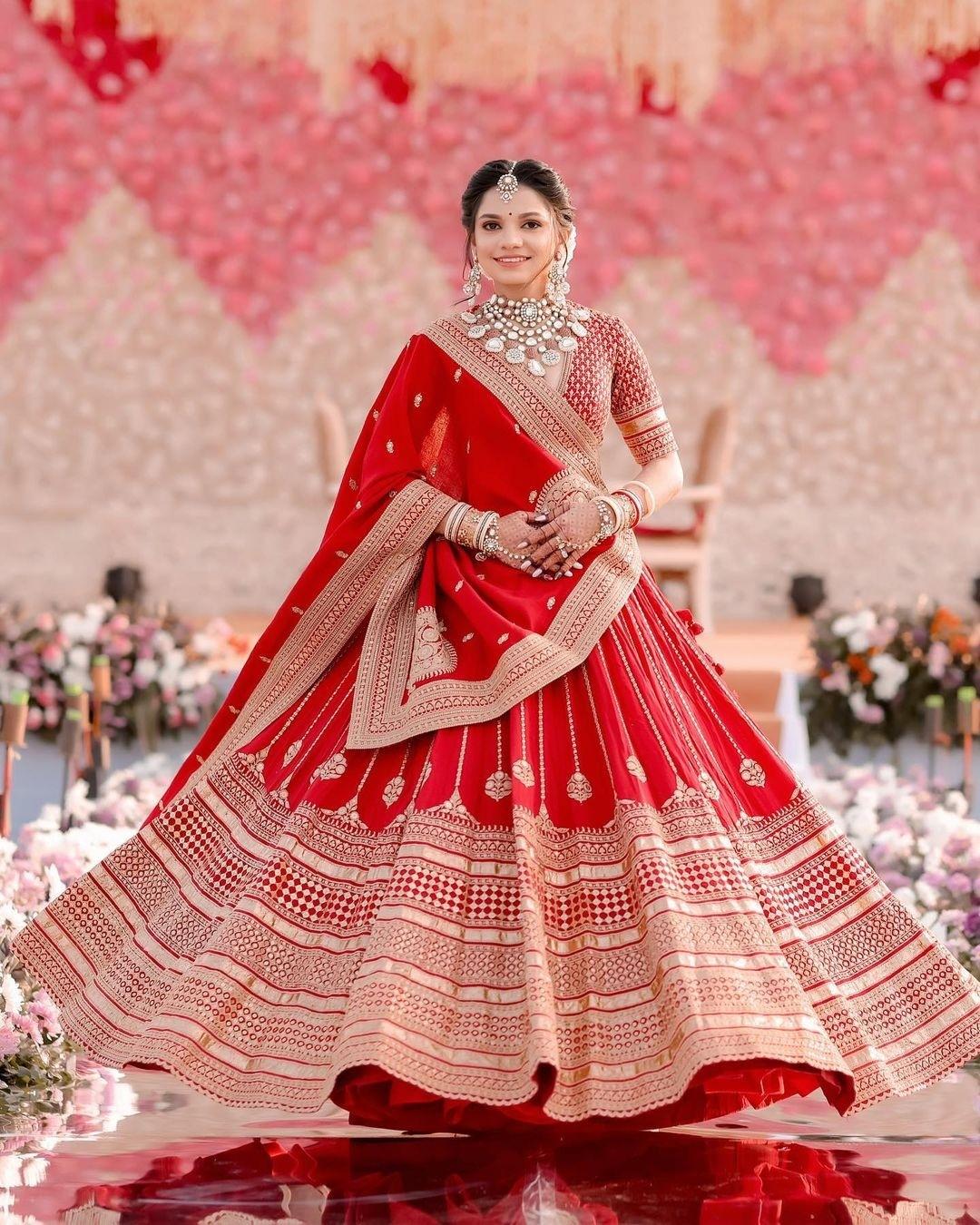 Bridal lehenga within 20000 hotsell