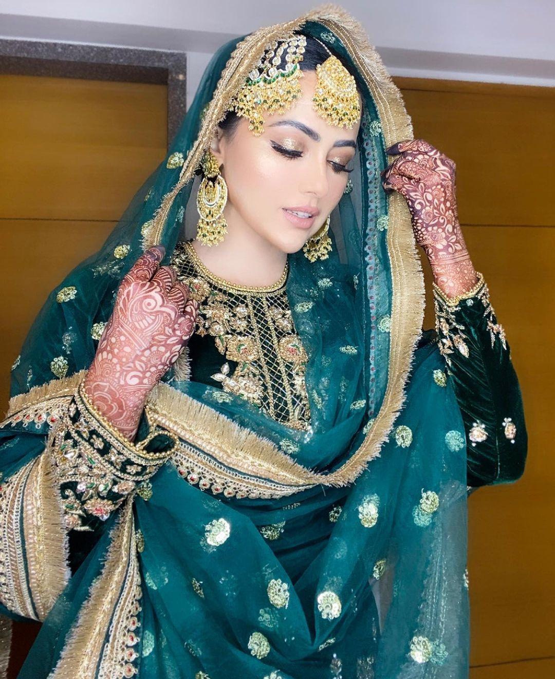 heavy dupatta setting with suit