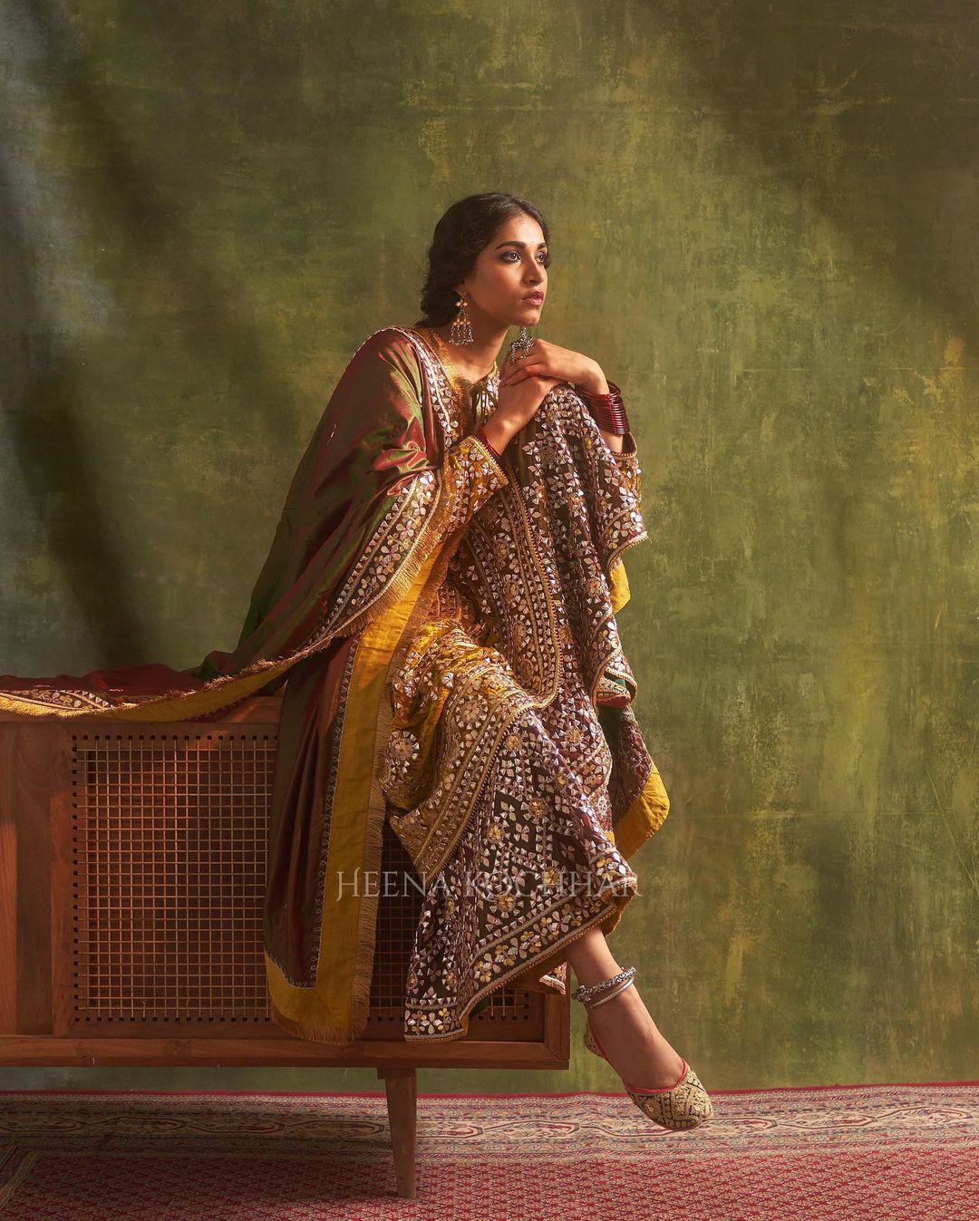 Shop for Elegant Diwali Dresses for Women Online | Lakshita – Page 2