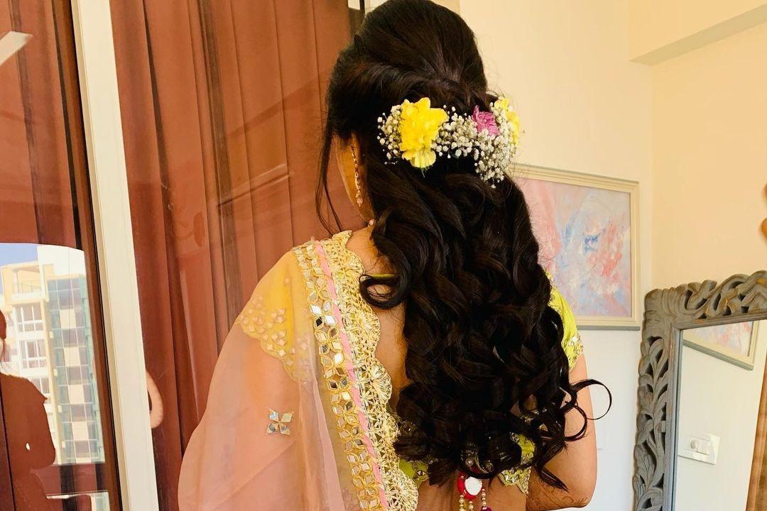 50+ Gajra Hairstyle Ideas for Bride this Wedding Season! | Braided  hairstyles for wedding, Hair style on saree, Bridal hair buns