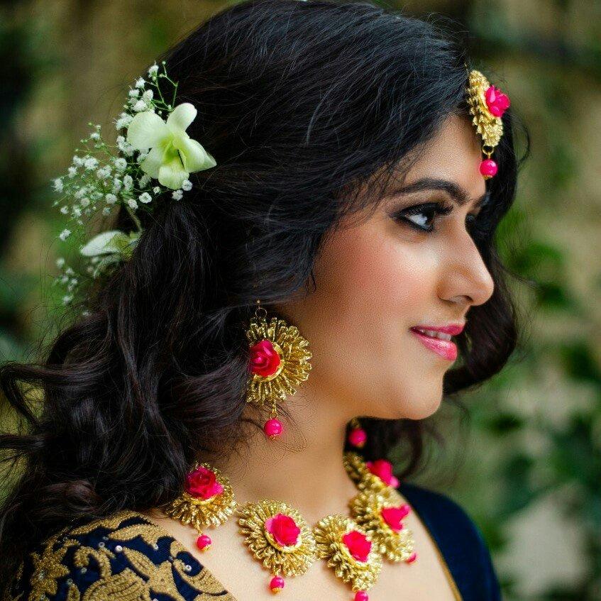 Floral Jewellery- Floral Jewellery For Haldi & Mehndi for Bride