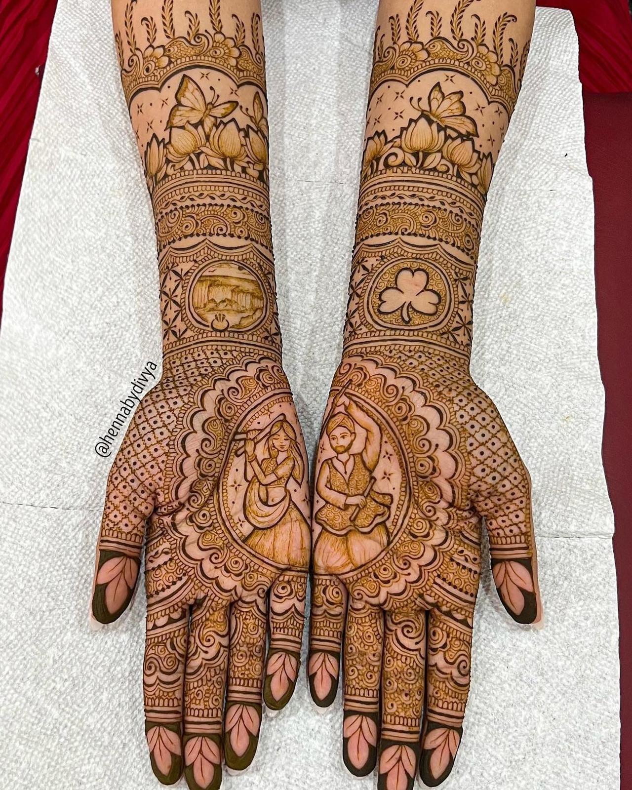 Bridal Blooms Half and Half Mehndi Design