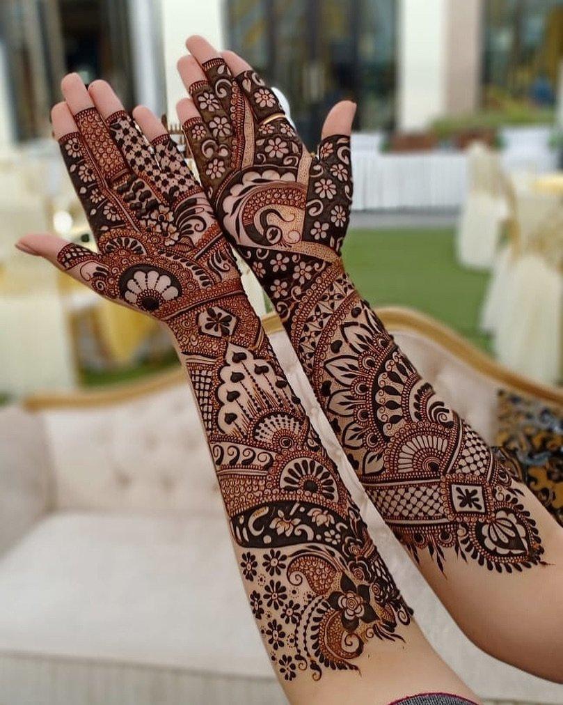 Exploring Modern Royal Front Hand Mehndi Designs: Embrace Elegance - Job  News Alerts