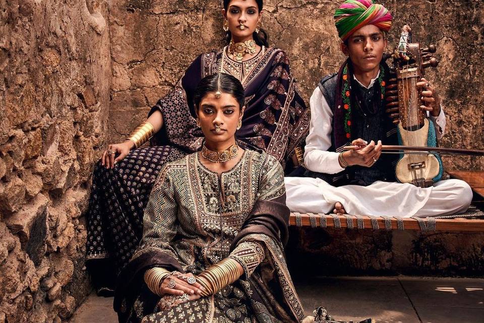 What Anita Dongre's fashion show at Jaipur's City Palace tells us about the  future of runways | Architectural Digest India