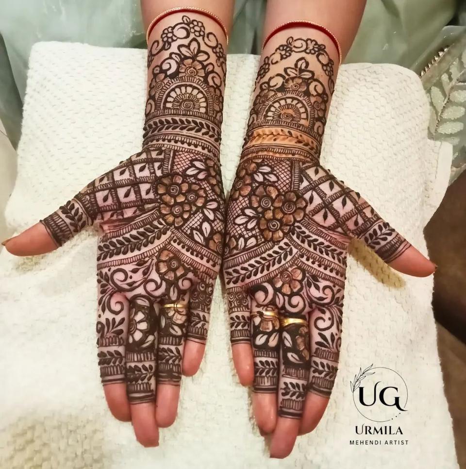 90+ Gorgeous Front Hand Mehndi Designs to Bookmark for Your Wedding