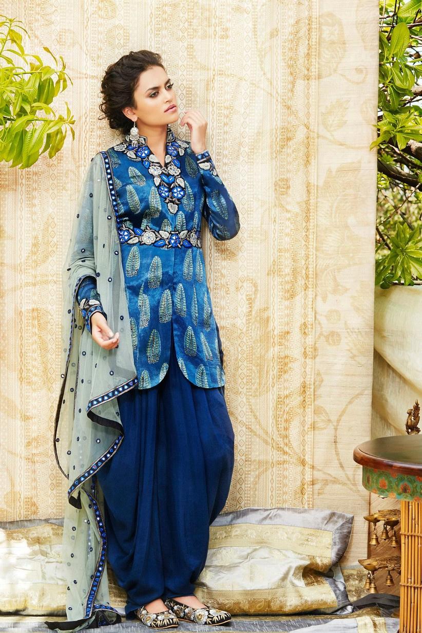 Beautiful Punjabi suit. | Kurti designs, Blouse design models, Dress design  patterns