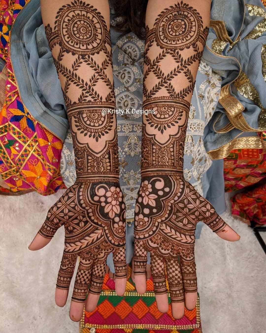 Full Hand Mehndi Designs for Bridesmaids