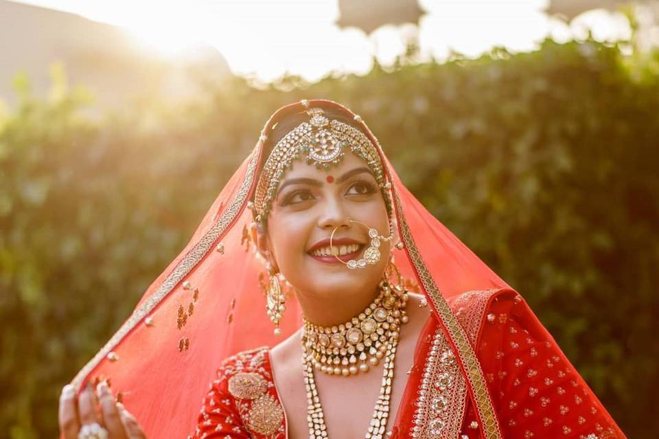 Bride with clearance kundan jewellery