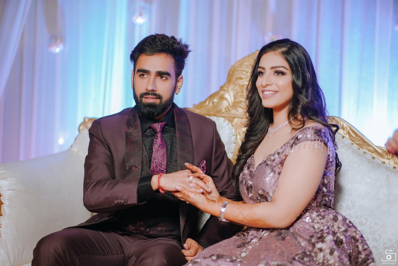 Falling for this stunning earthy ivory look!! So perfect for your sister's Anand  Karaj!!💫 . For more beautiful br… | Indian bridal, Indian bridal wear,  Bridal wear