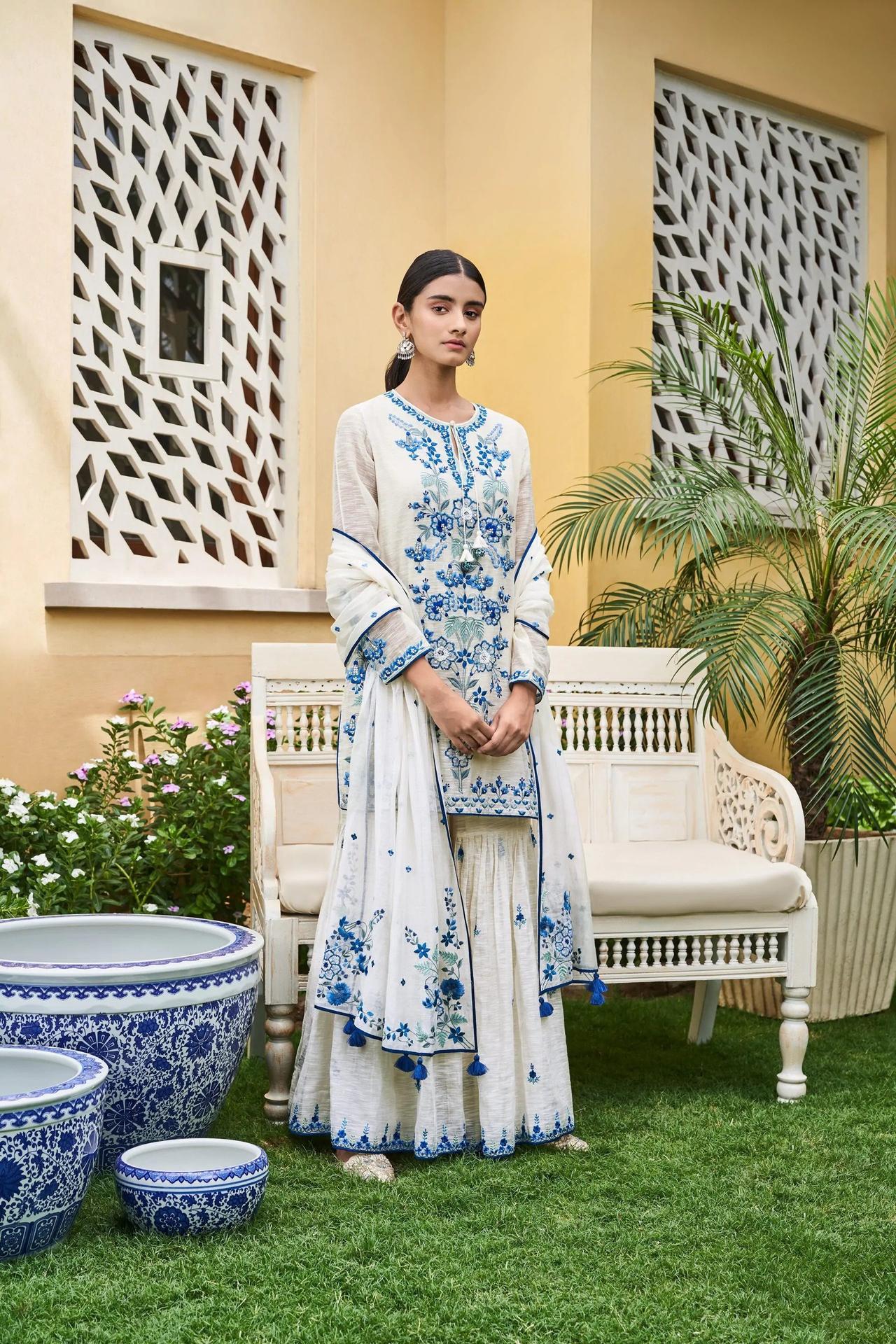 Buy Latest Pakistani Dresses, Punjabi Suit Brocade Banarasi Silk Kurta  Salwar Suit Women Wear Kurti Pant Set Formal Indian Outfit Online in India  - Etsy | Stylish dress book, Stylish party dresses,