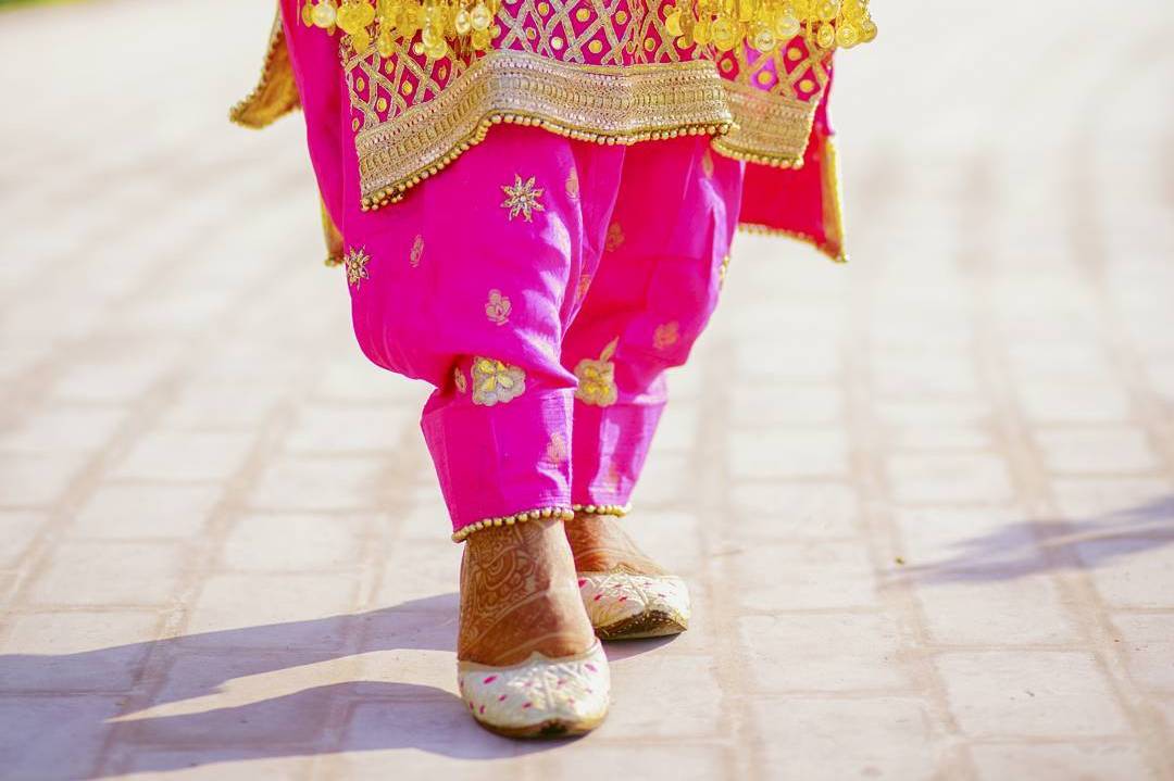 Punjabi Suits : Maroon rayon punjabi patiala salwar suit