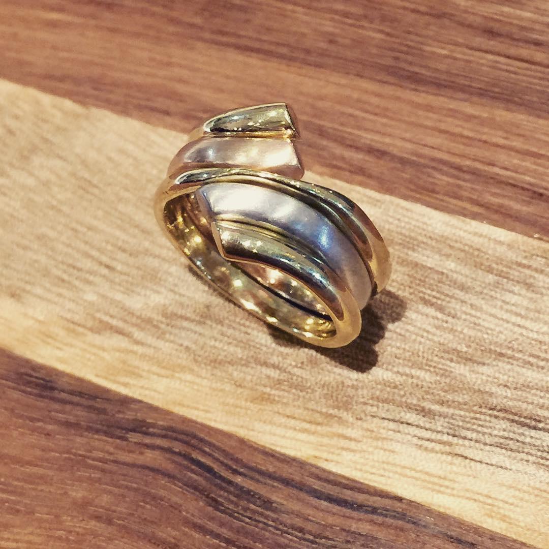 Men's Fashion Rose Golden Stainless Steel Ring Inlaid Arrow - Temu