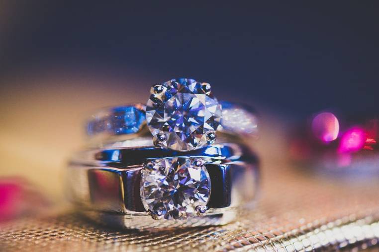 Wedding Rings Photoshoot to Breathe Love Into Your Life