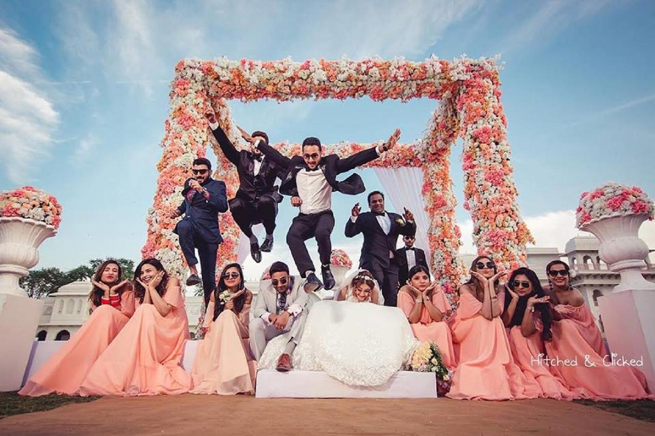 Hitched & Clicked