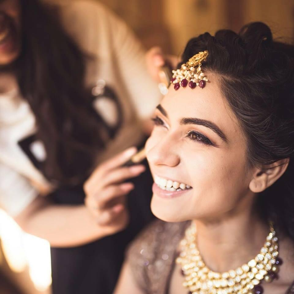 11 Drug Store Cosmetics That You Must Add in Your Bridal Makeup Kit List to  Stock Your Handy Glam up Vanity