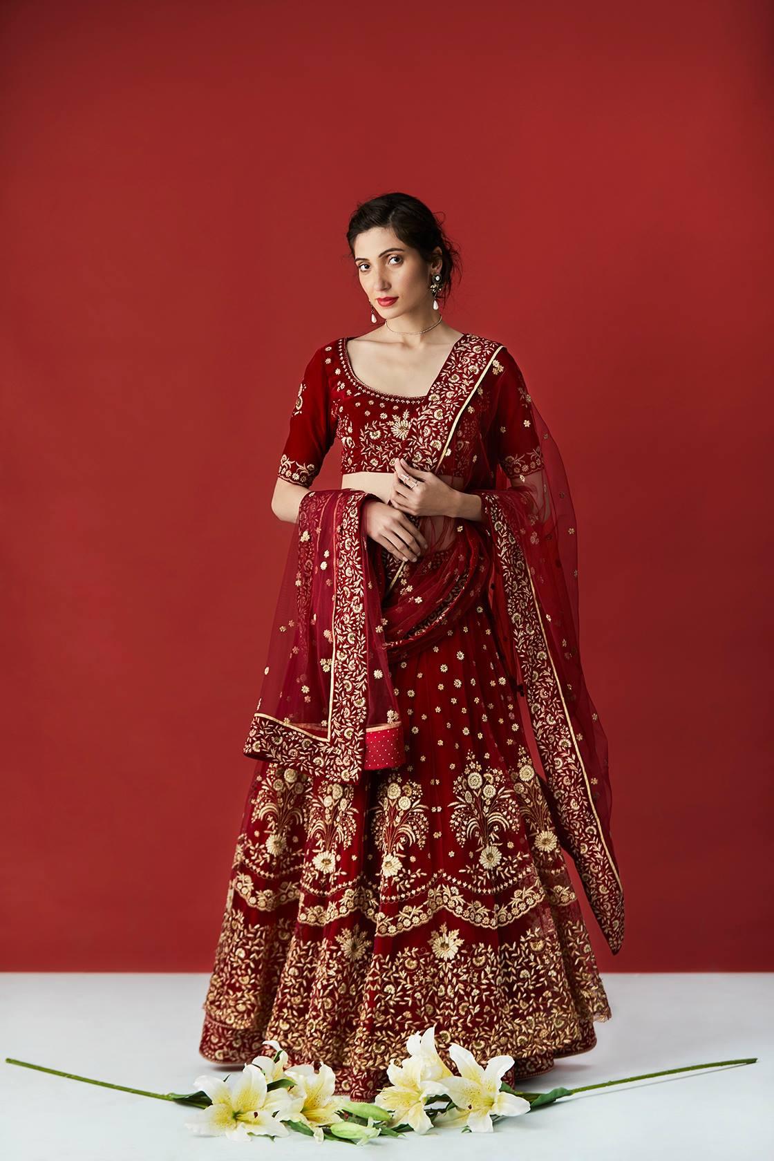 Ritu Kumar - #ARituKumarBride | Bride to be Akanksha looks gorgeous in this  lehenga from the Flight to flowers collection by #RituKumar | WedMeGood |  Explore look online here - https://ri.ritukumar .com/mint-green-chanderi-silk-embroidered-lehenga-set |