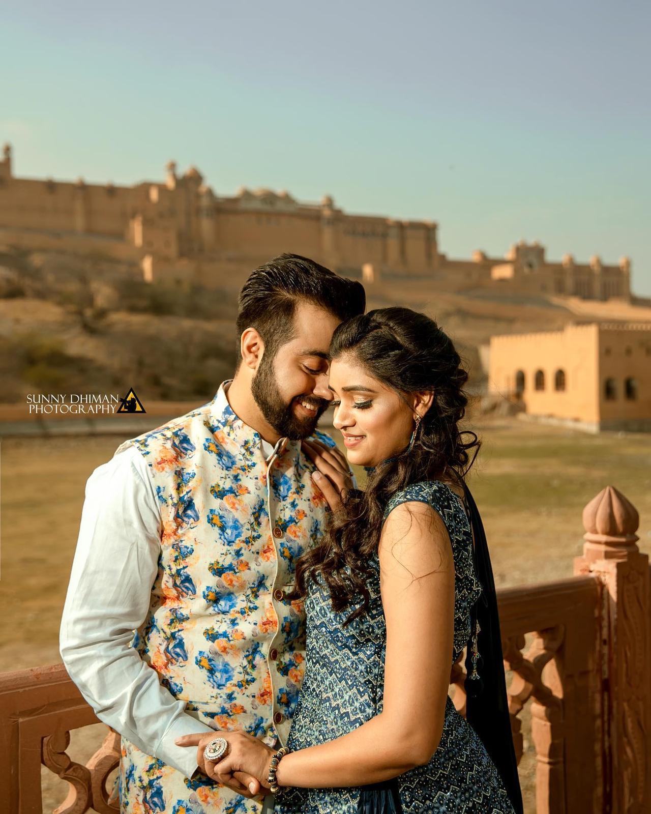 https://cdn0.weddingwire.in/article/5462/original/1280/jpg/62645-cute-couple-images-sunny-dhiman-photography-when-we-felt-butterflies-in-the-stomach.jpeg