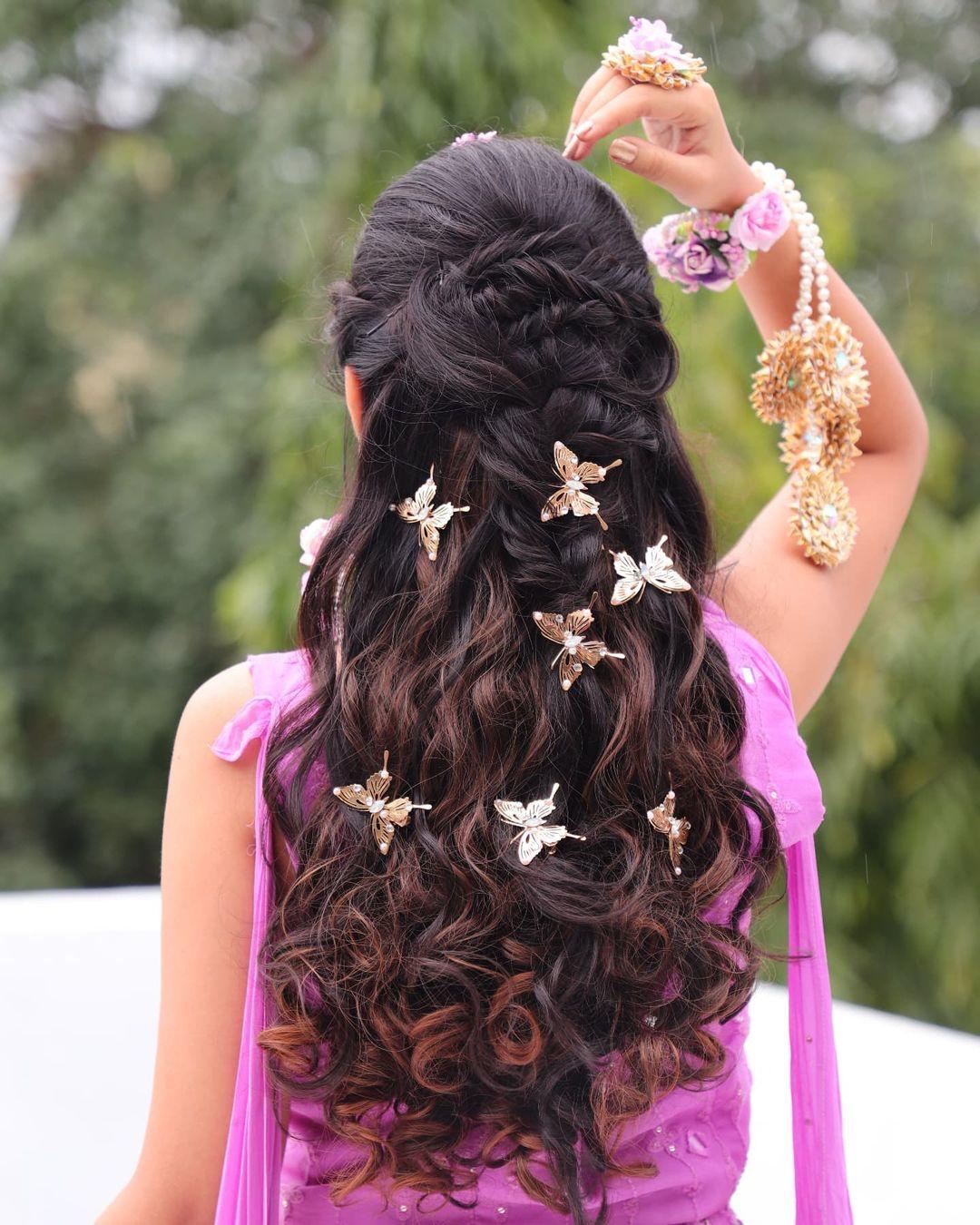25+ Pre-Wedding Hairstyles for Mehndi Haldi or more functions! | Wedding  hair side, New bridal hairstyle, Hair styles