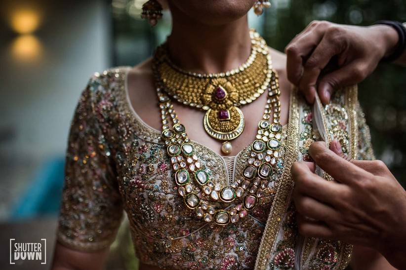 10 Ravishing Neckline Designs to Pick for Your Wedding Blouse