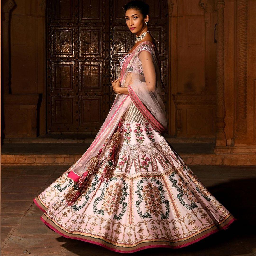 Indian Silk Printed Wedding Wear Lehenga Choli Chunri Indian Designer Lengha