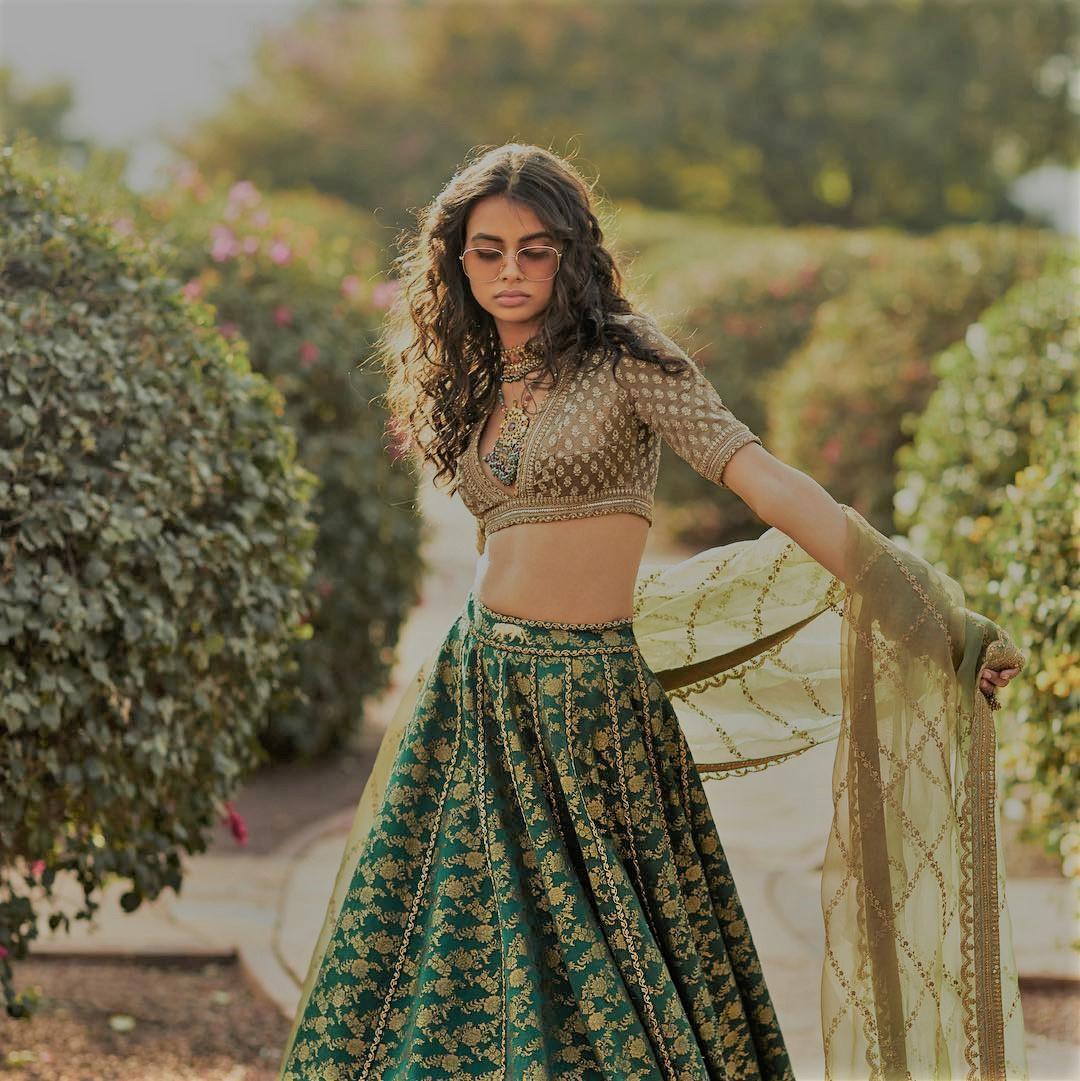 15 Designer Lehengas That We Loved & You Can Buy Online For Your Intimate  Wedding! | Organza lehenga, Indian bride outfits, Bridal couture