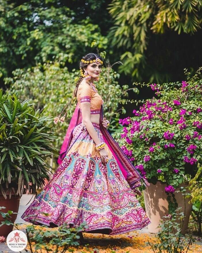 Multicolor Mirror Work Lehengas That Would Make You Sparkle at Your Mehndi  or Sangeet. | Mirror work lehenga, Lehenga designs, Indian bride outfits