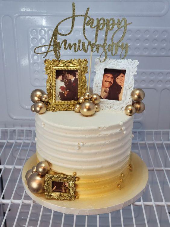wedding anniversary cake with name and photo