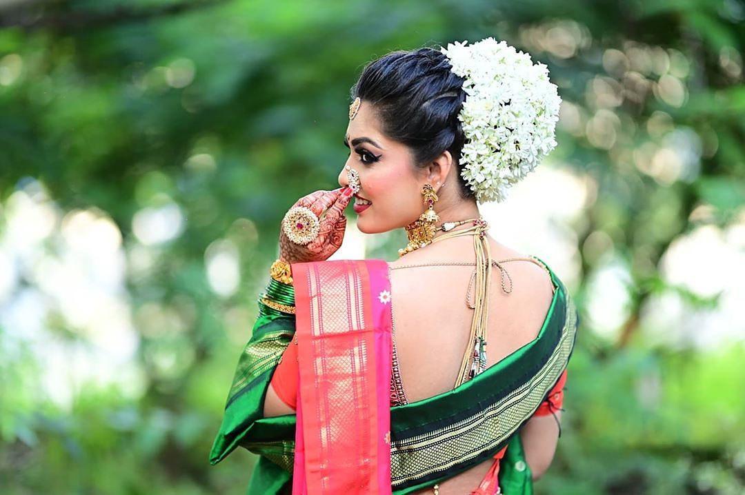 40+ Stylish Maharashtrian Bridal Looks That We Have A Crush On! | Indian  bridal fashion, Indian bridal outfits, Indian bride outfits