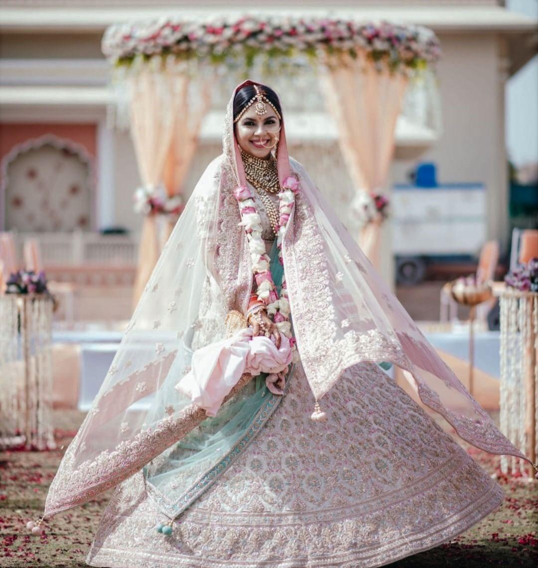 Dusty Pink Color Wedding Lehenga Inspired By Anushka Sharma Wedding |  centenariocat.upeu.edu.pe