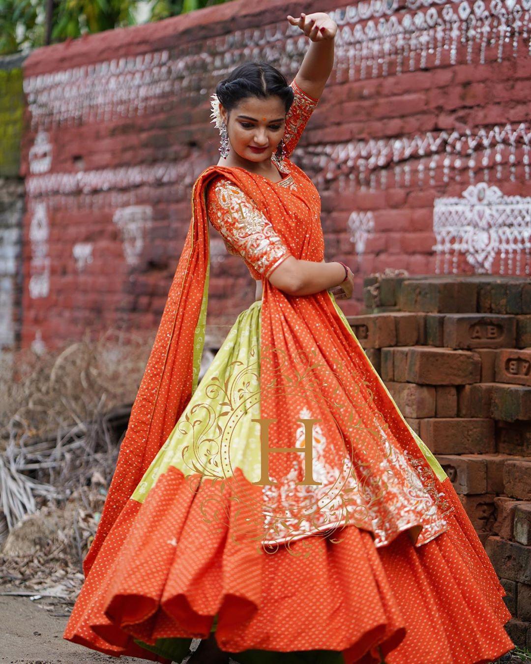 Digital Printed Silk Dusty Pink Designer Chaniya Choli for Navratri –  tapee.in