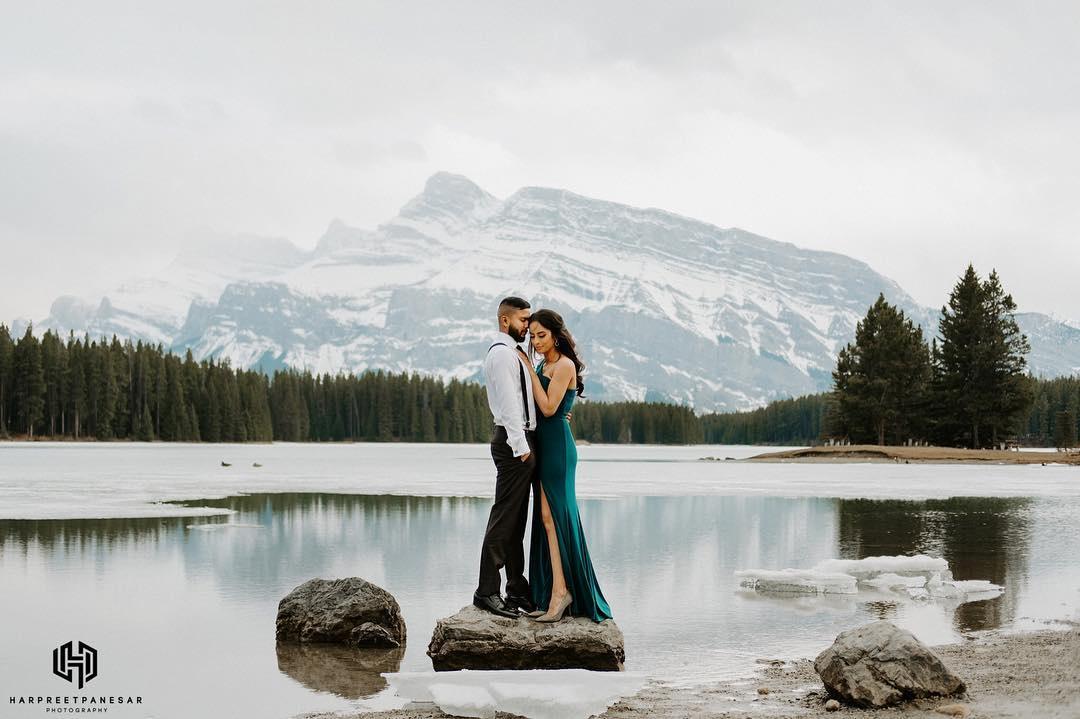 50 Latest Pre Wedding Shoot Dresses For A Picture Perfect Inspo 